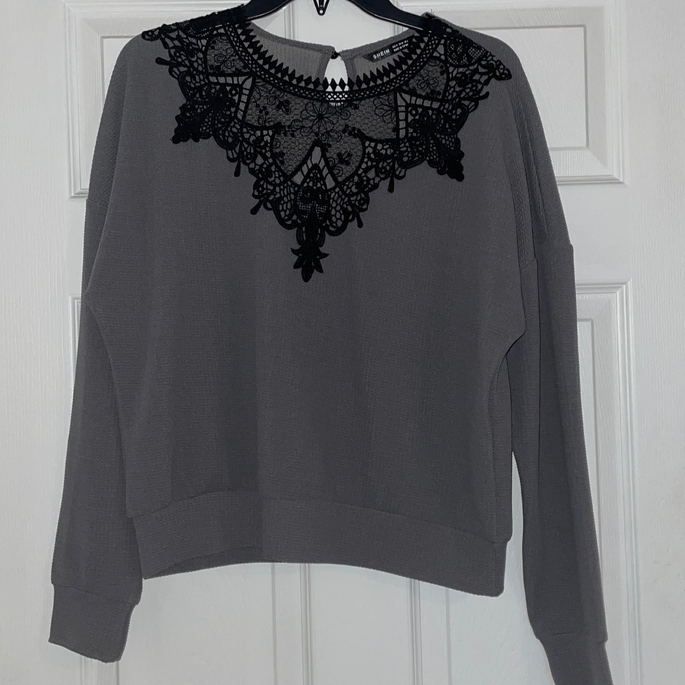 Long sleeve top